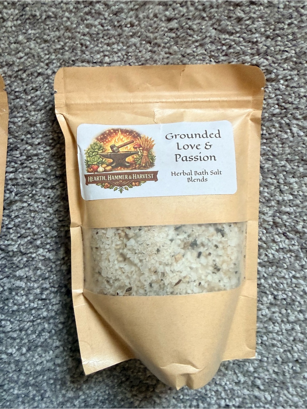 Hearth, Hammer & Harvest Herbal Bath Salt Duo – 2 x 400g Unopened 2 for 1 - Picture 3 of 6
